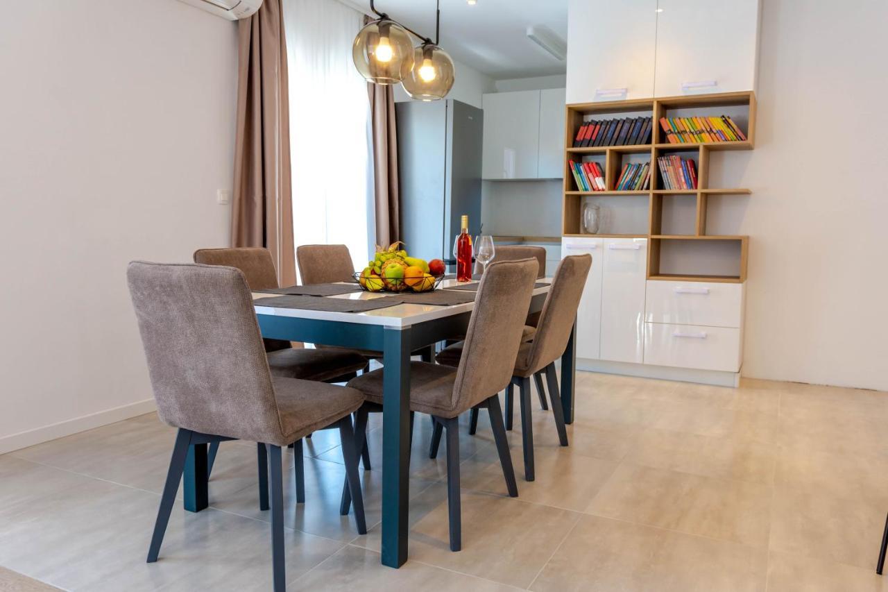 Apartment Ana Kaštela 外观 照片